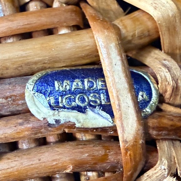 Wicker Basket - Picture 11 of 12